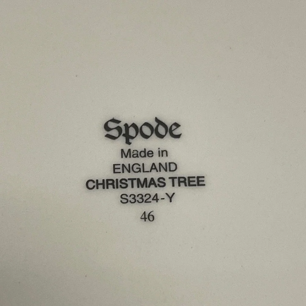 Spode Christmas Tree 9.5